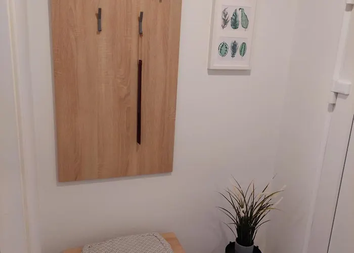 아파트 Street 수보티차